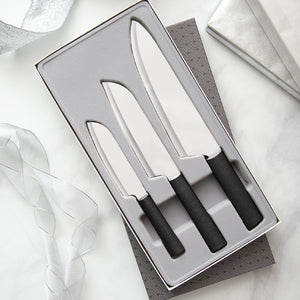3-piece Chef Select Gift Set with black handles in a gray-lined gift box