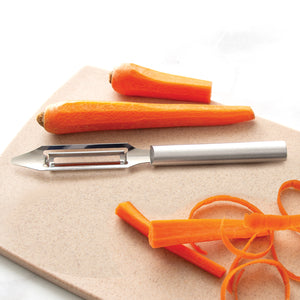 Vegetable Peeler with silver handle and peeled carrots.